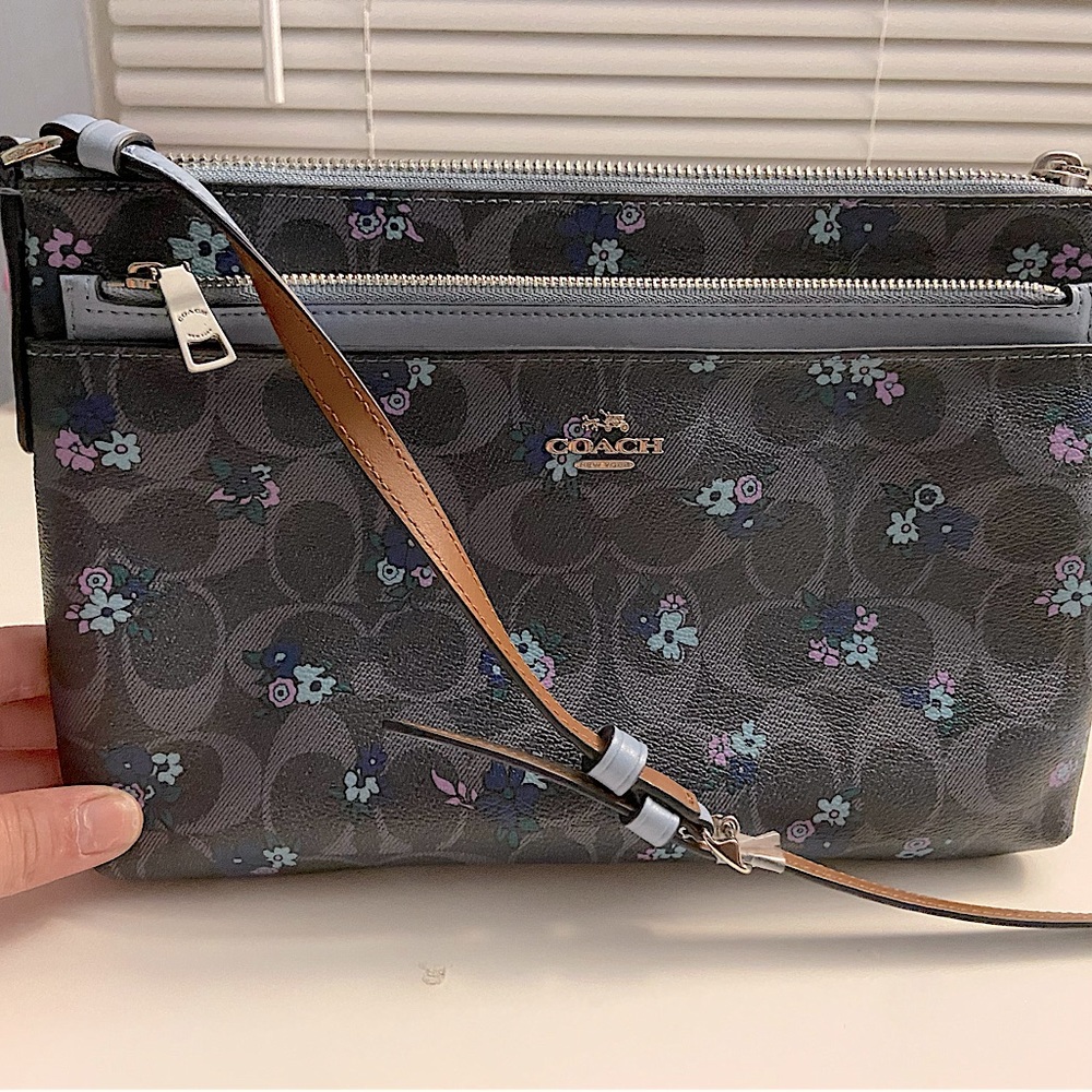 Coach cross body purse